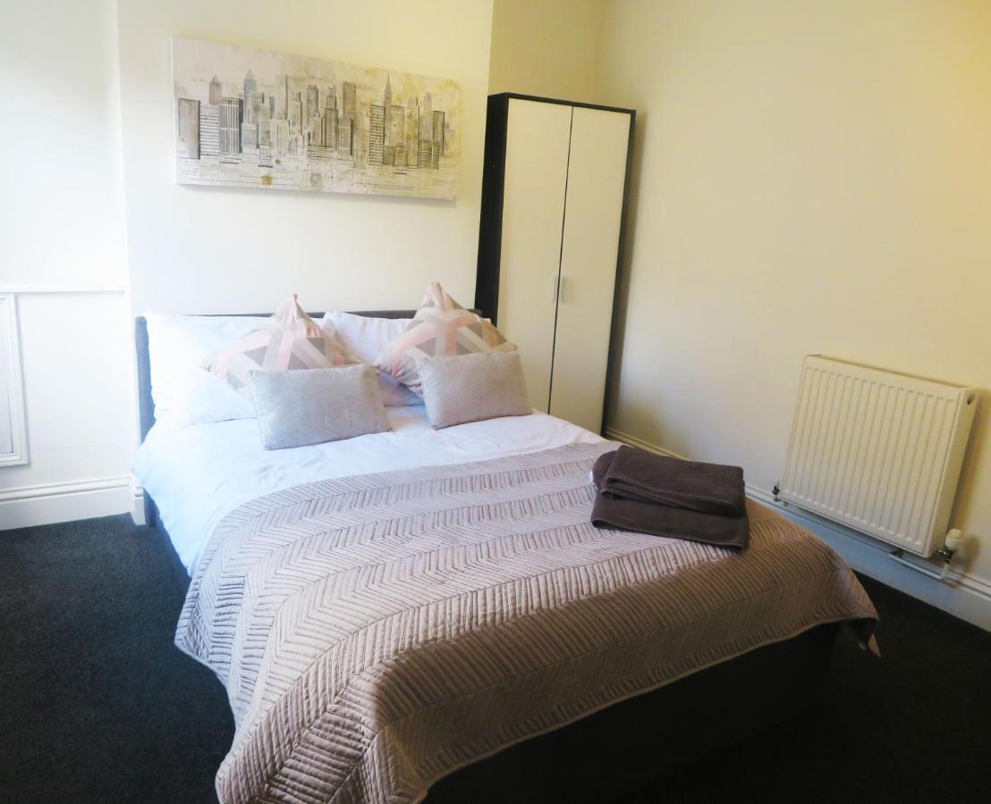 Entire 2 Bed Ground Floor Apartment Central But Quiet Ньюмаркет Екстер'єр фото