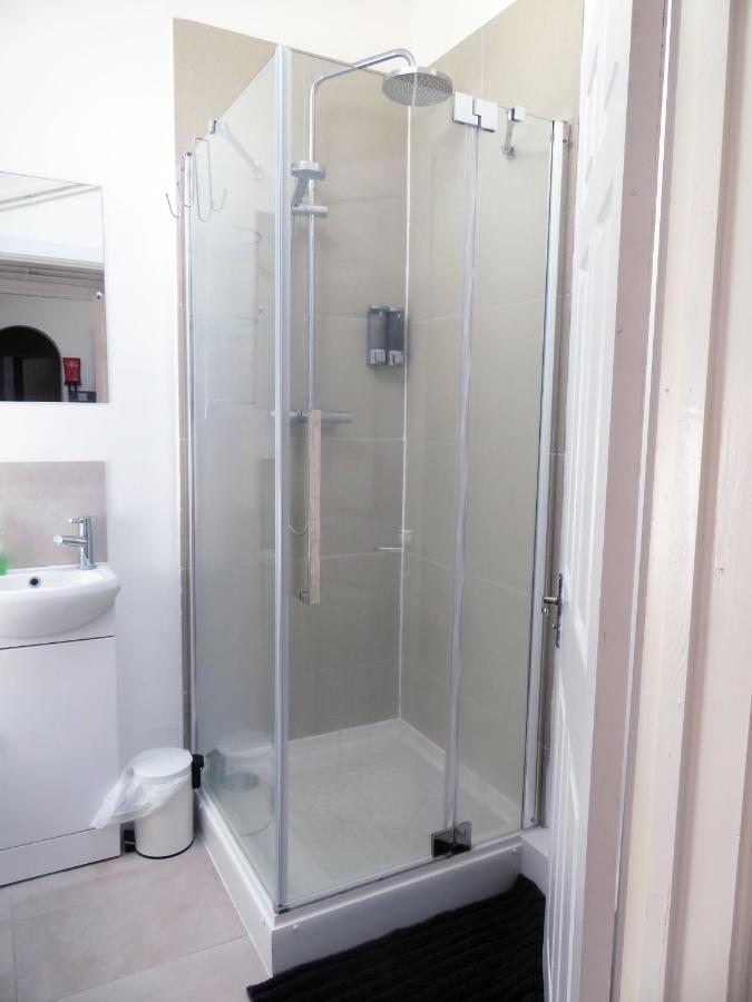 Entire 2 Bed Ground Floor Apartment Central But Quiet Ньюмаркет Екстер'єр фото